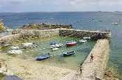 Le port Racine, plus petit port de France... Cliquez pour plus de détails. Photo du port racine